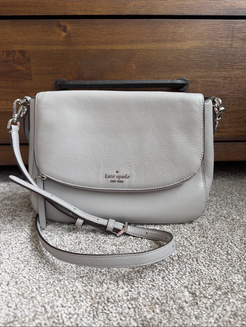kate spade Pebbled Leather Crossbody Bag in Light Gray